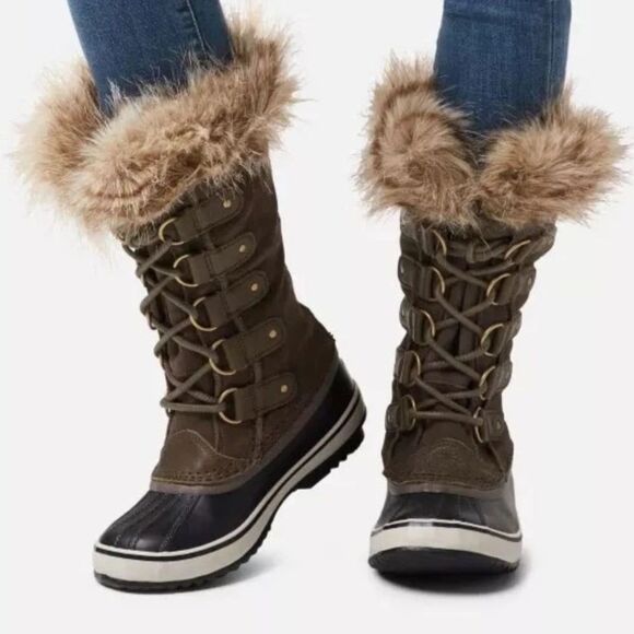 Sorel Joan of Arctic Boots, Green, Size 10 - Picture 1 of 9